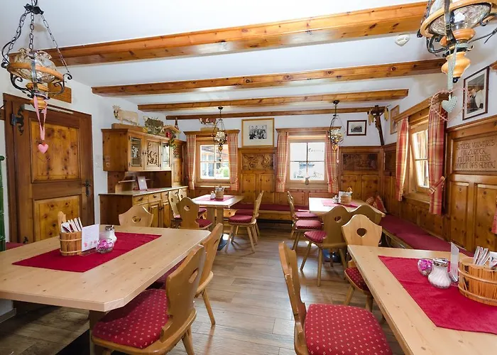 Alojamento de Acomodação e Pequeno-almoço Alpengasthof Enzianhof 3*